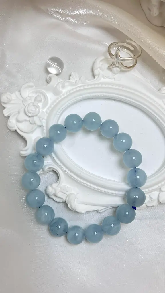Aquamarine bracelet 11mm